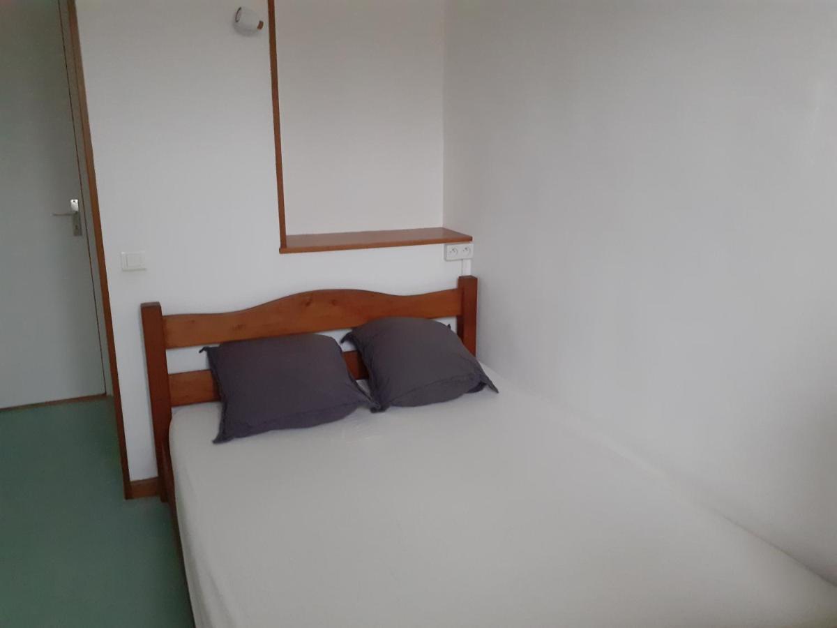 Les Repaires Hotel Nans-sous-Sainte-Anne ภายนอก รูปภาพ
