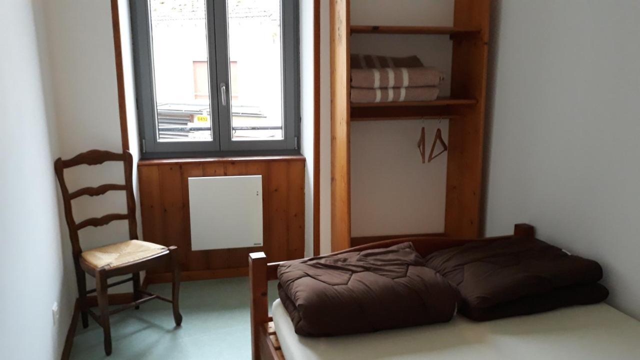 Les Repaires Hotel Nans-sous-Sainte-Anne ภายนอก รูปภาพ